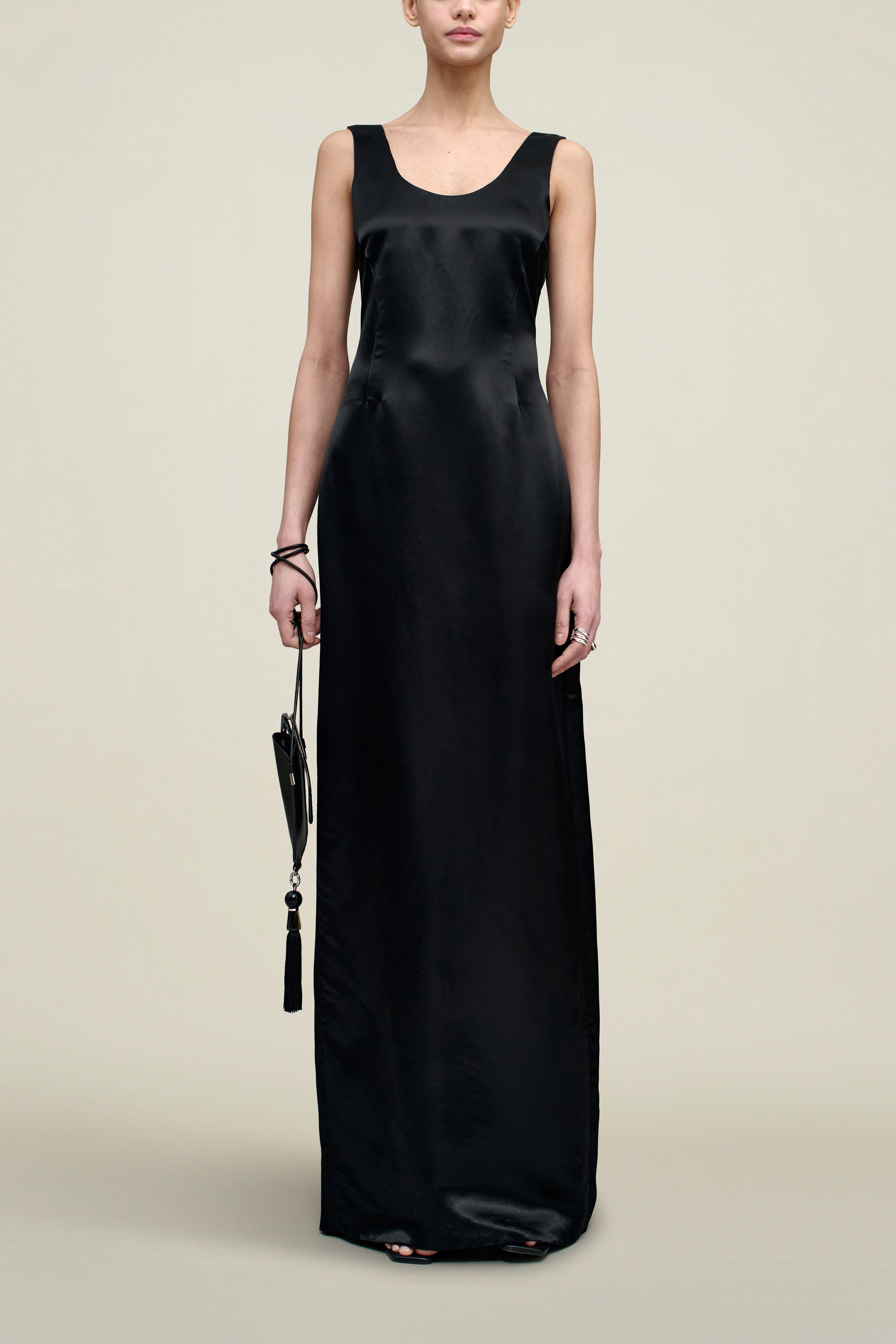 Slip Gown – Smooth Liquid Twill Finish