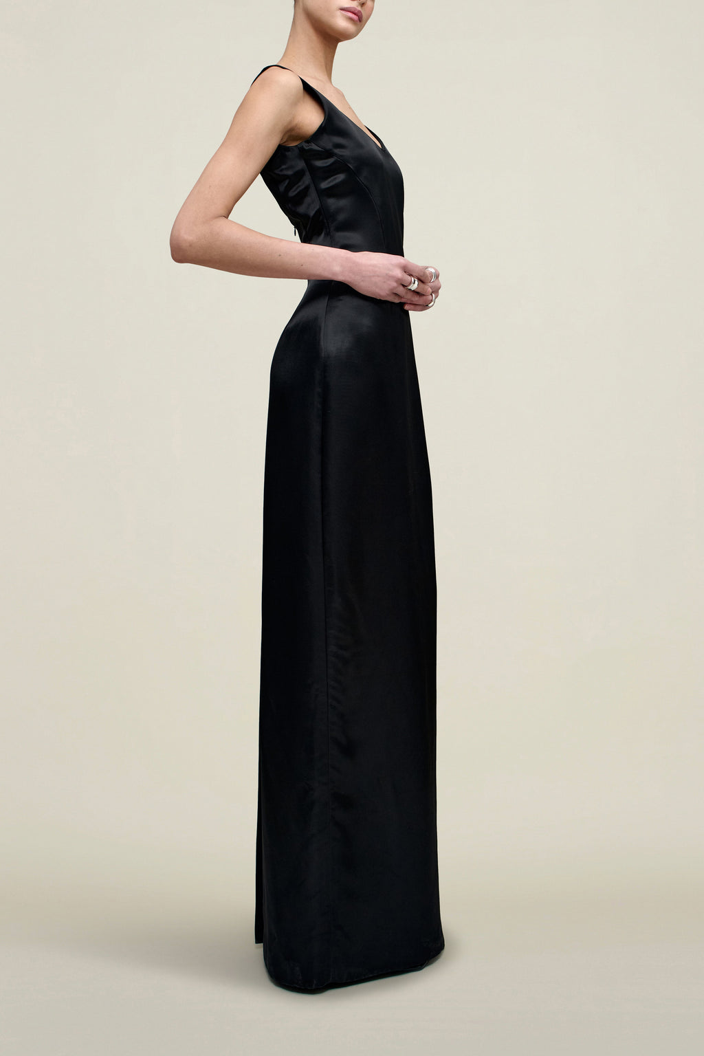 Slip Gown – Smooth Liquid Twill Finish