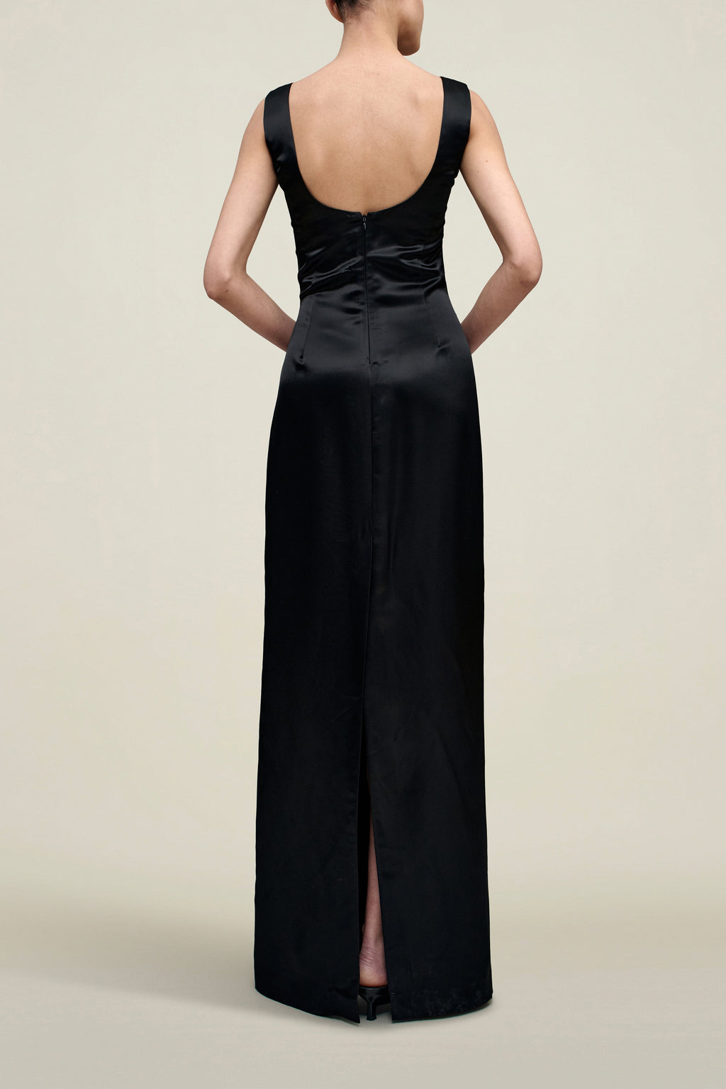 Slip Gown – Smooth Liquid Twill Finish