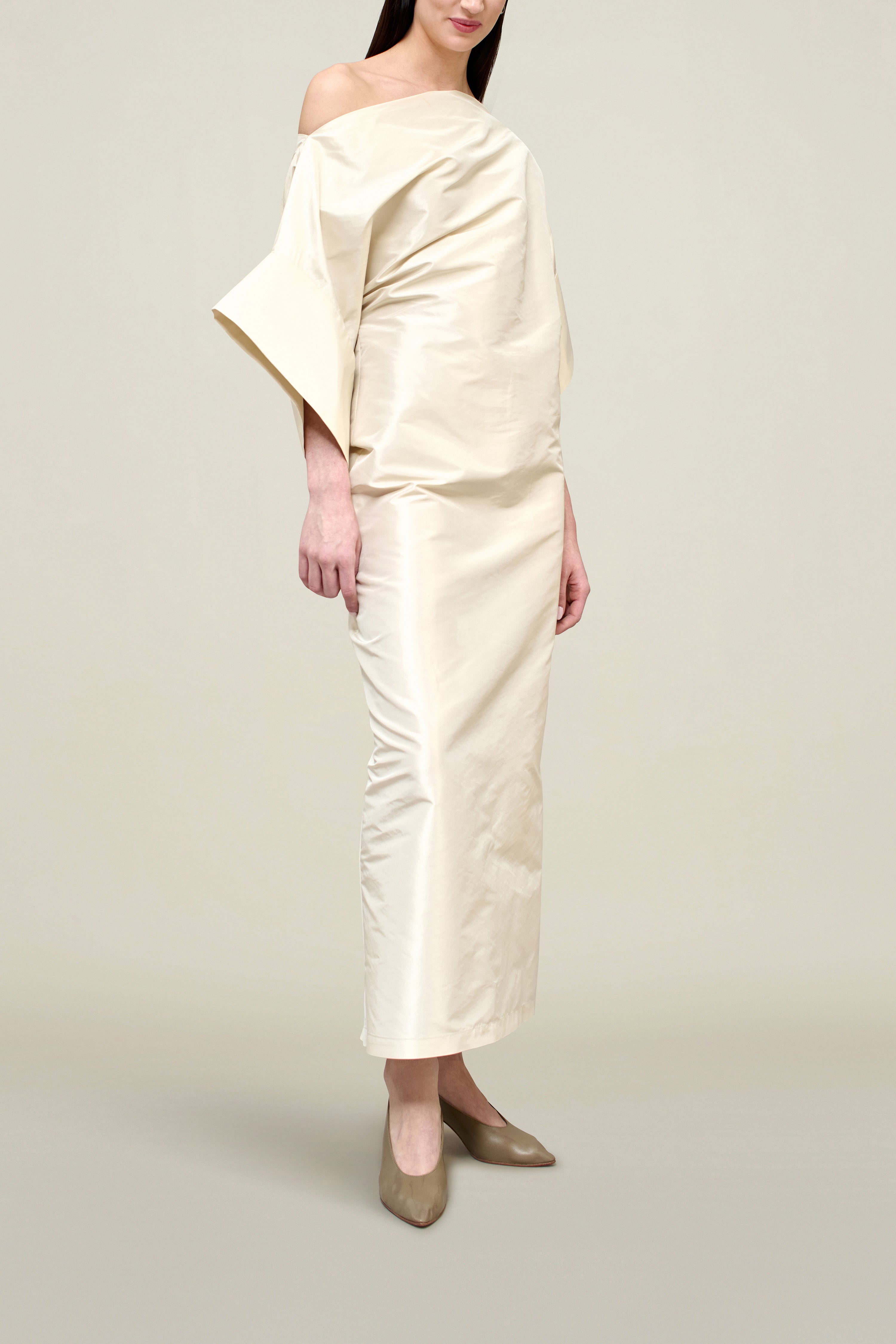Silk Taffeta Dahlia Dress – Opulent Romantic Statement