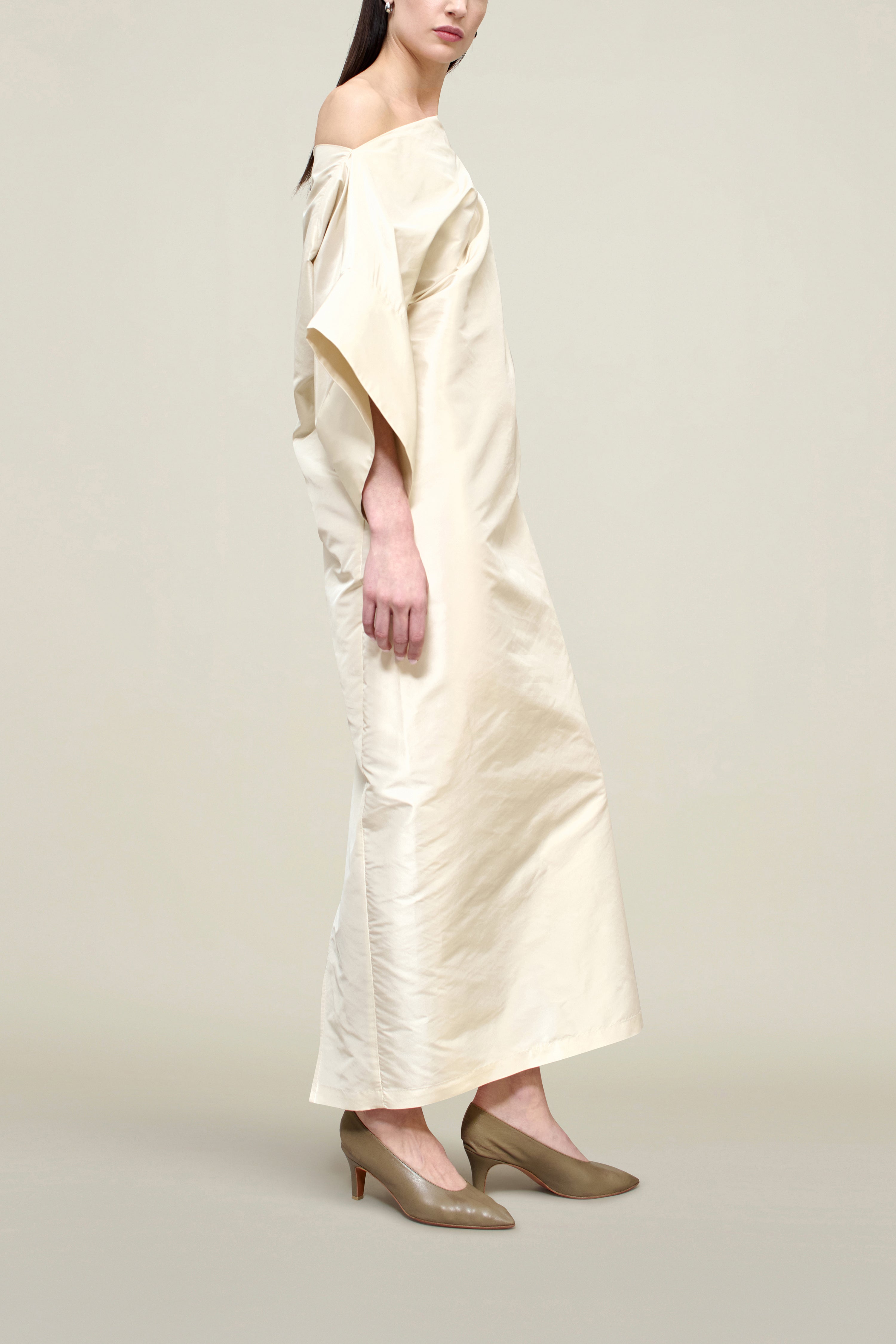 Silk Taffeta Dahlia Dress – Opulent Romantic Statement