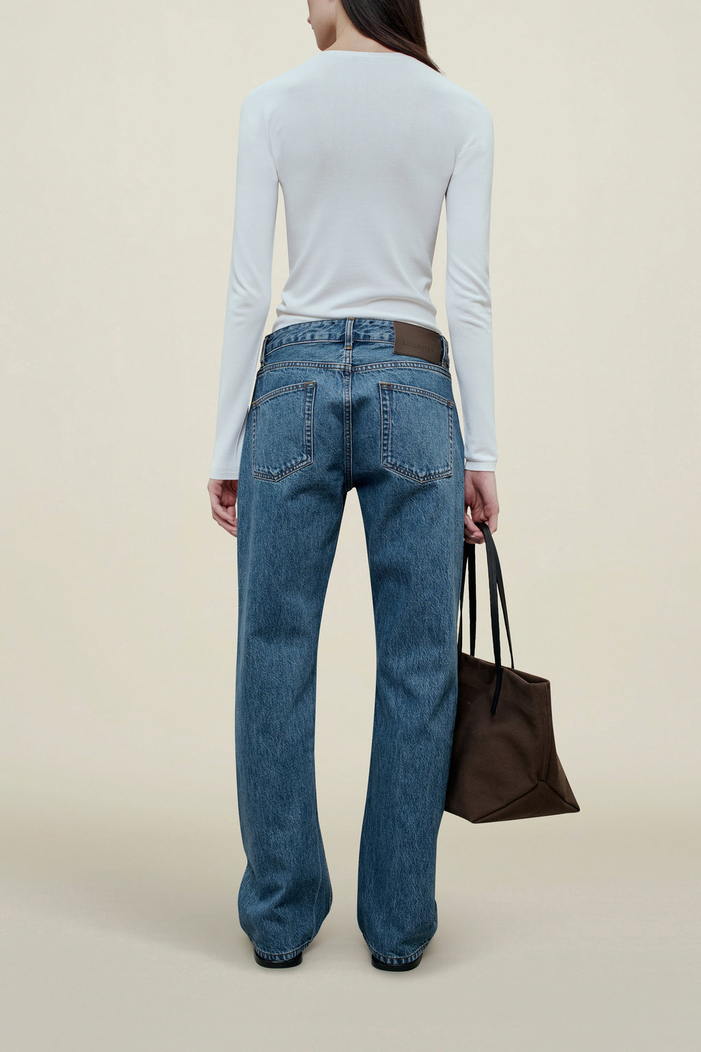 Low Rise in Cotton Denim – Versatile Wardrobe Essential