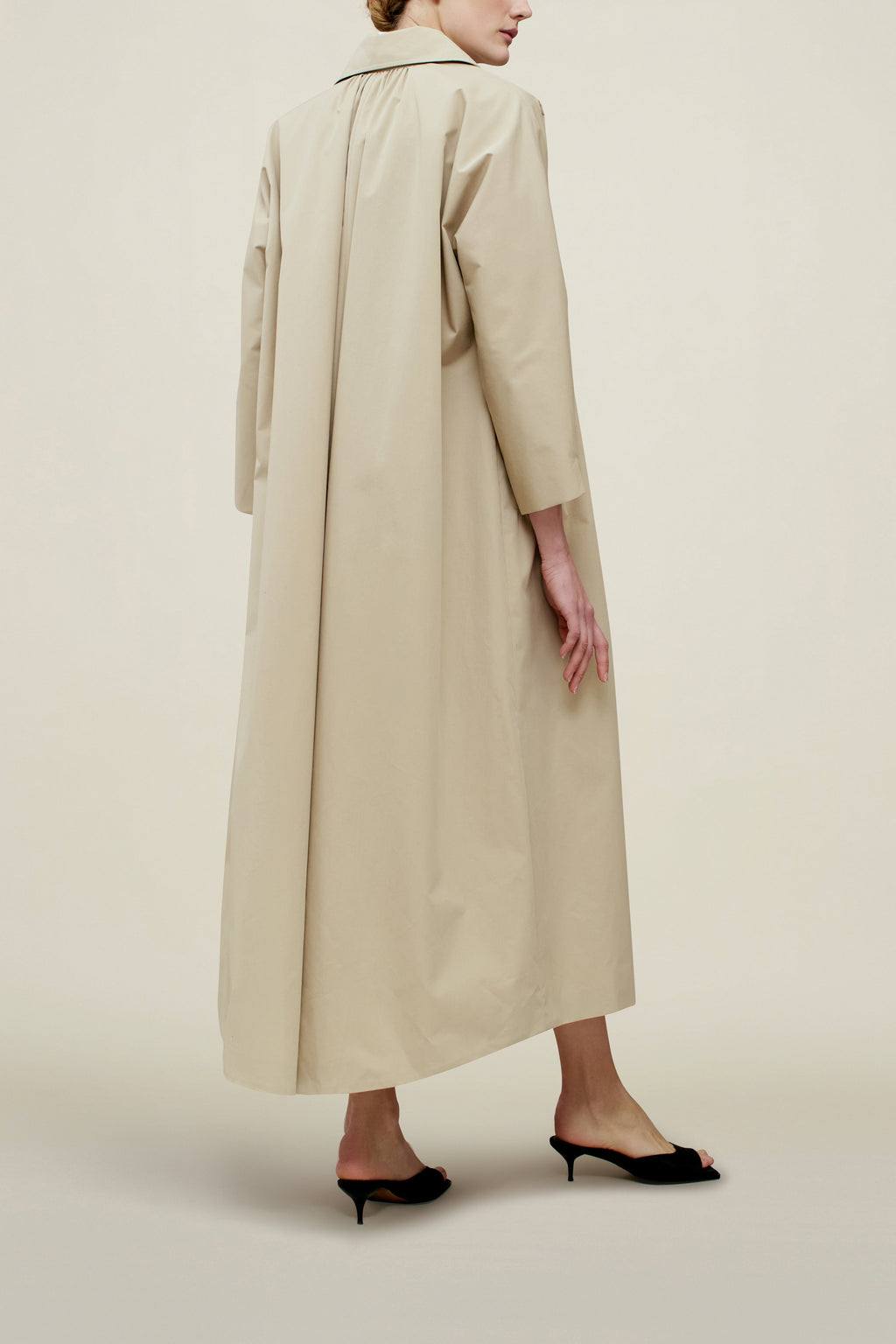 Structured Cotton Dinner Coat – Polished Look