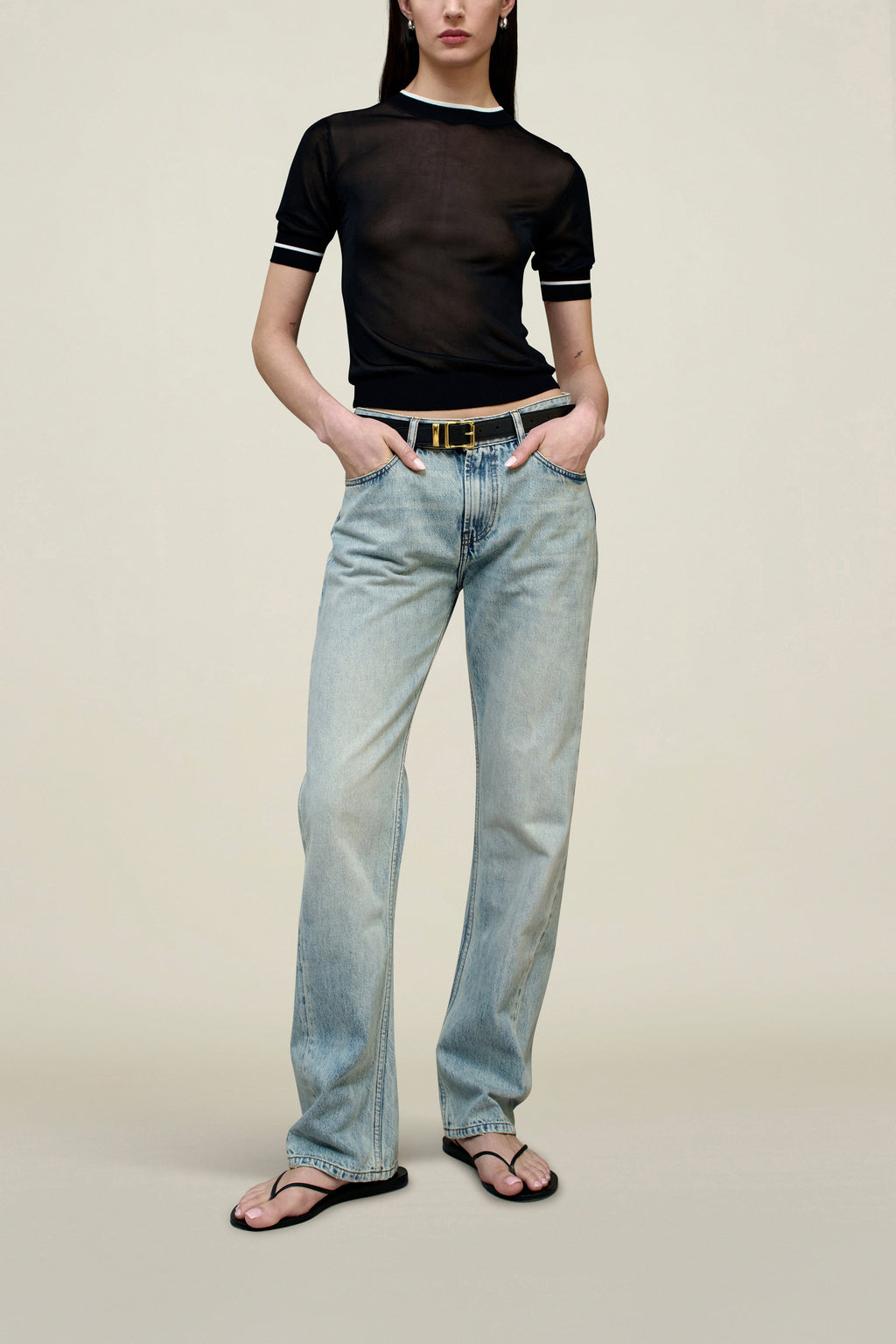 Low-Rise Jean in Cotton Denim – Contemporary Streetwear Silhouette