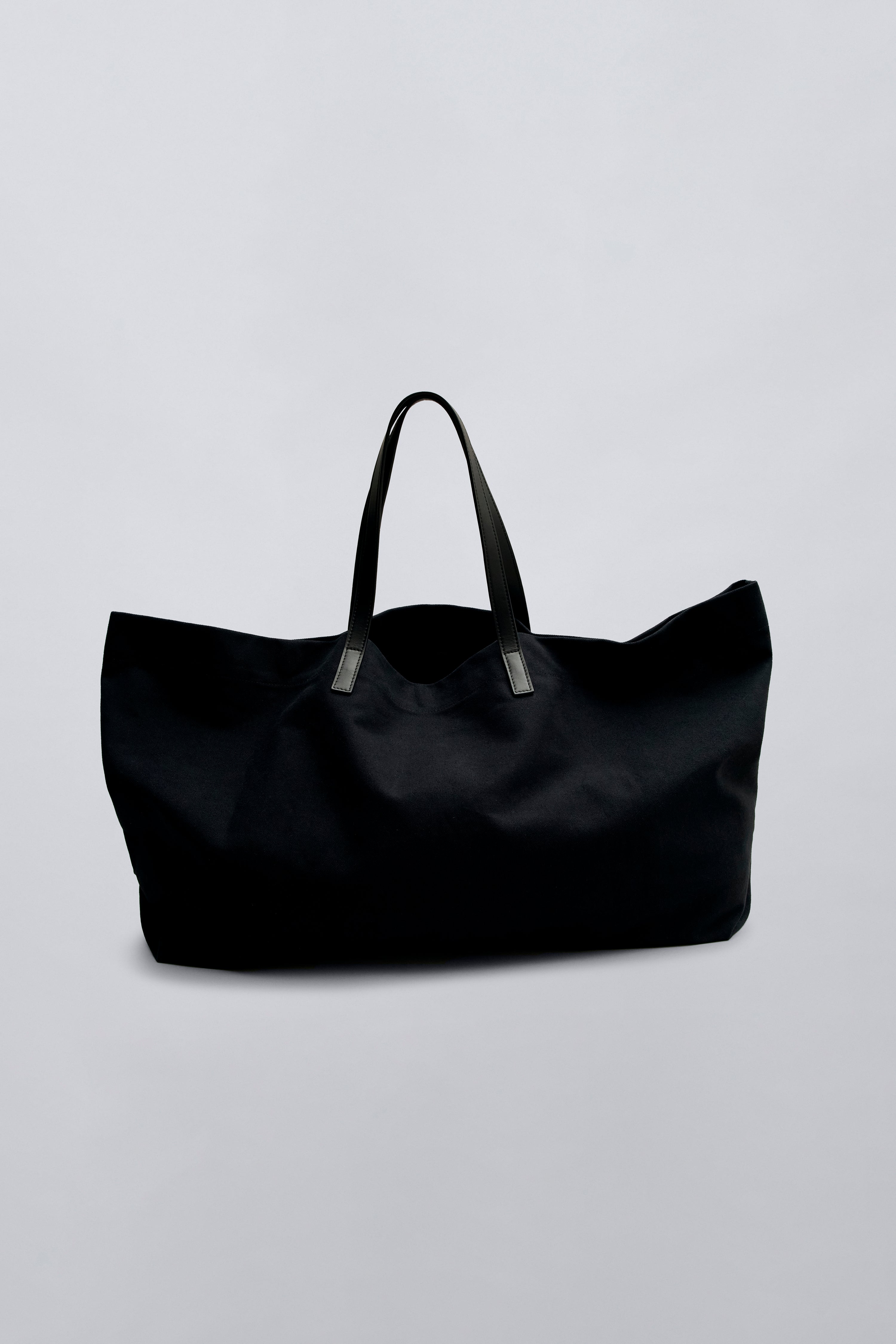 Canvas Cottage Tote – Contemporary Casual Chic