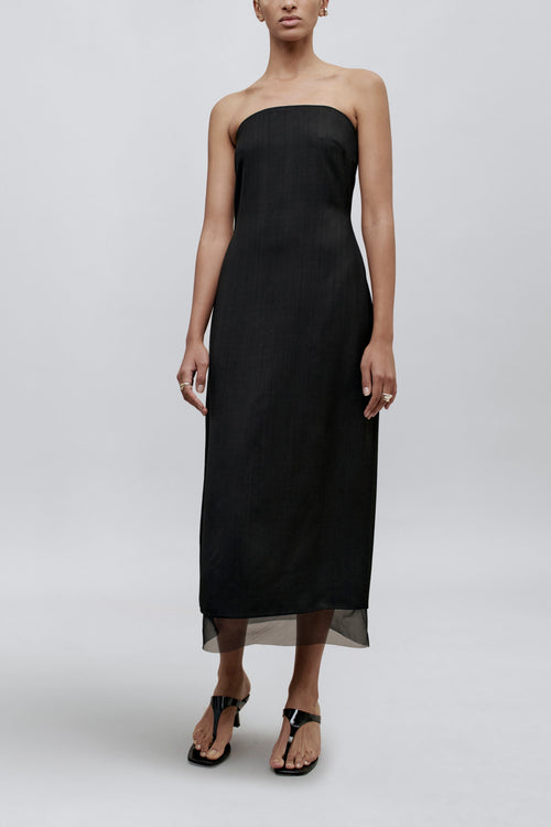 Basket Weave Dress – Sophisticated Structured Design (Classic Black)
